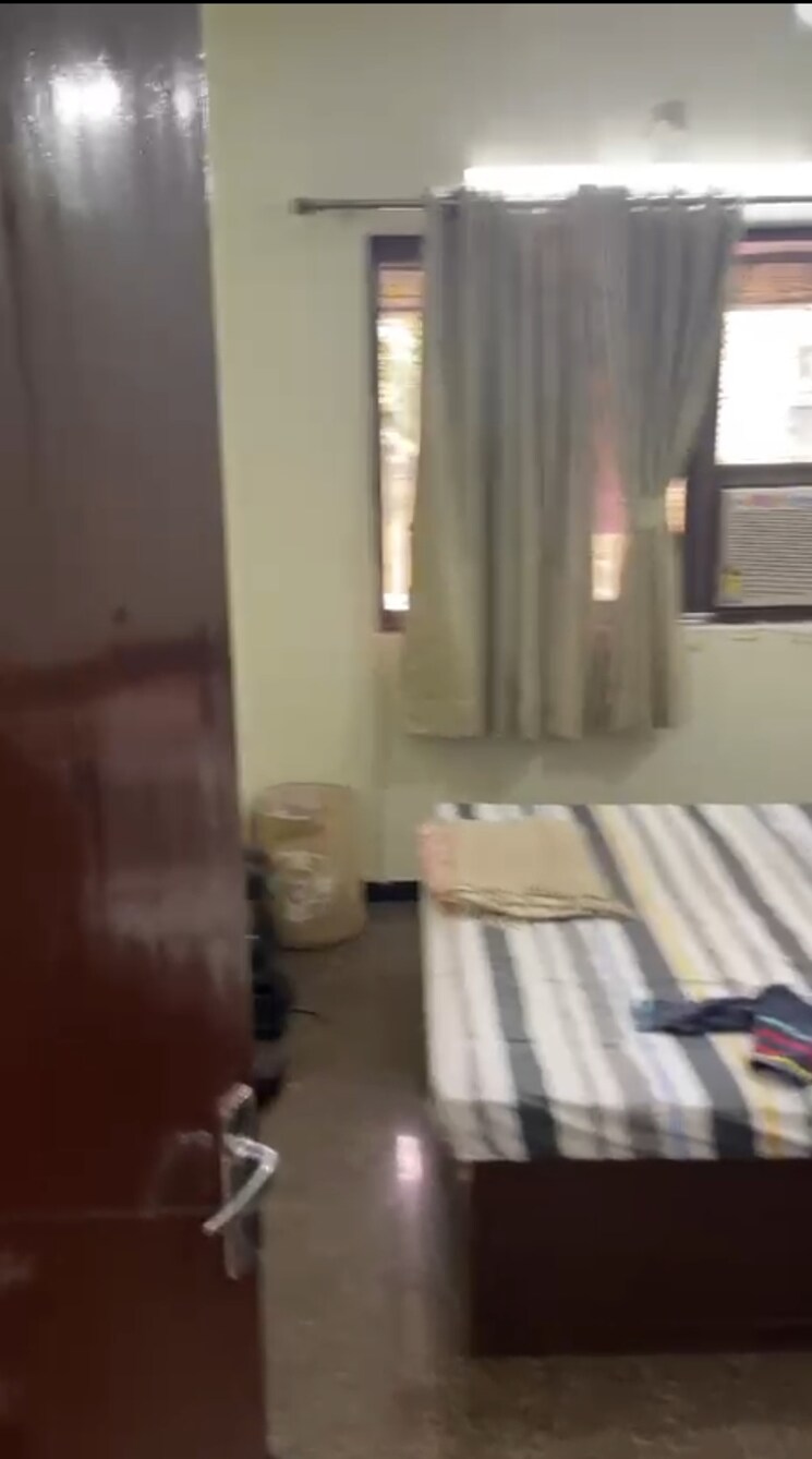 Bathroom, hdil-dheeraj-kiran 2 Bedroom 700 Sq.Ft. Apartment In Malad West Mumbai 9361128