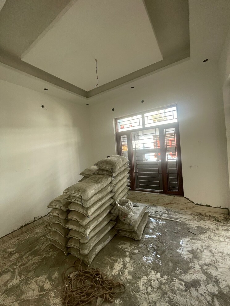 Room, nanda ki chowki 3 Bedroom 90 Sq.Yd. Independent House In Nanda Ki Chowki Dehradun 9361150