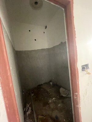 Furnished Amenities in 3 BHK Independent House at Nanda Ki Chowki – for Sale