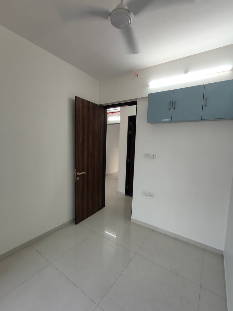 Master Bedroom, sheth-zuri 2 Bedroom 517 Sq.Ft. Apartment In Laxmi Nagar Thane 9361124