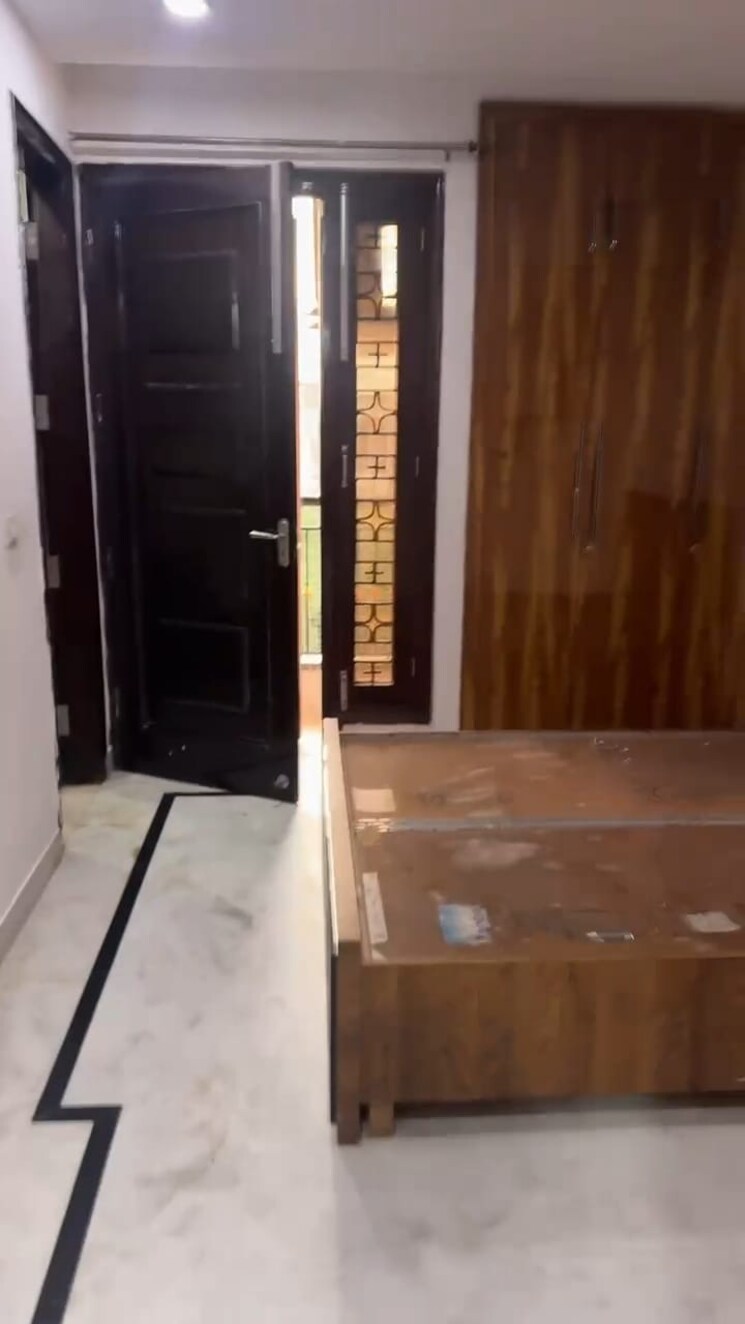 undefined, new rajinder nagar 3 Bedroom 1200 Sq.Ft. Builder Floor In New Rajinder Nagar Delhi 9361106