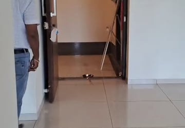 Master Bedroom in 2 BHK Apartment at Chandak 34 Park Estate, Goregaon West – for Rent