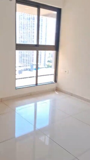 Room in 2 BHK Apartment at Chandak 34 Park Estate, Goregaon West – for Rent