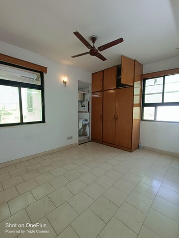 Room in 2 BHK Apartment at Maple Heights, Sector 43 – for Rent