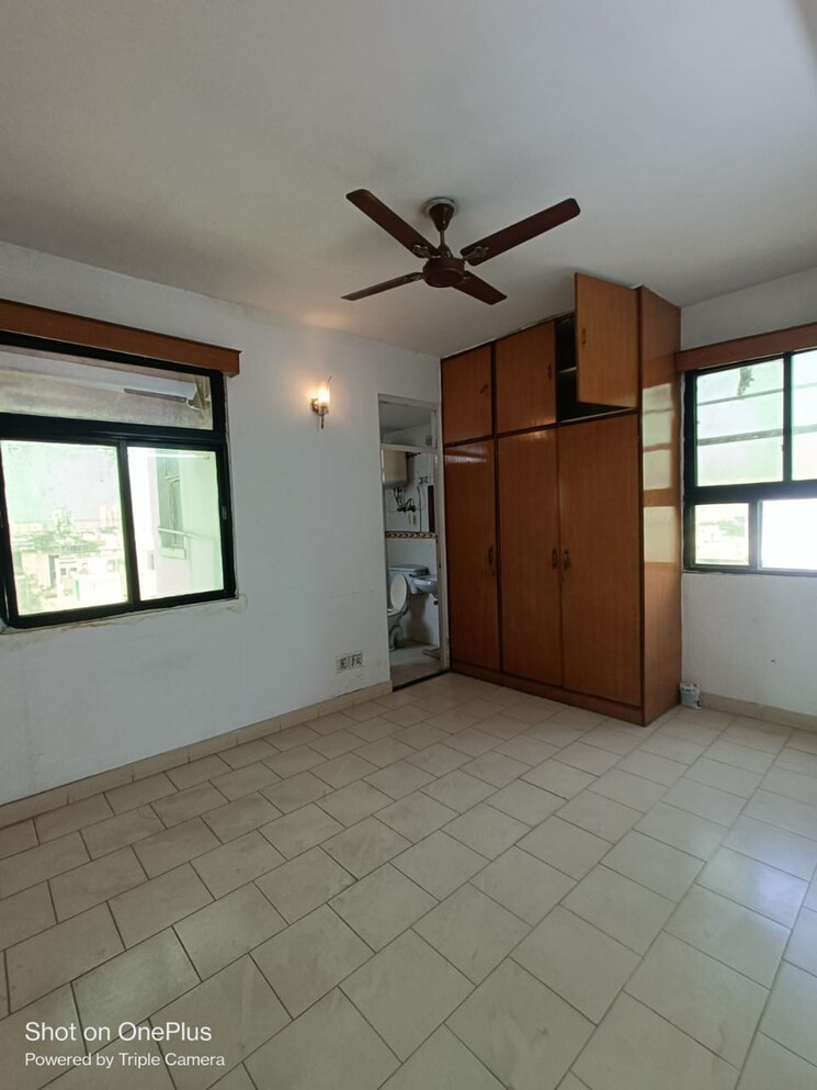 Room, maple-heights 2 Bedroom 980 Sq.Ft. Apartment In Sector 43 Gurgaon 9361299