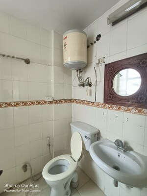 Bathroom in 2 BHK Apartment at Maple Heights, Sector 43 – for Rent