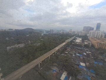 Plot Area in 2 BHK Apartment at Sheth Avante, Kanjurmarg West – for Rent