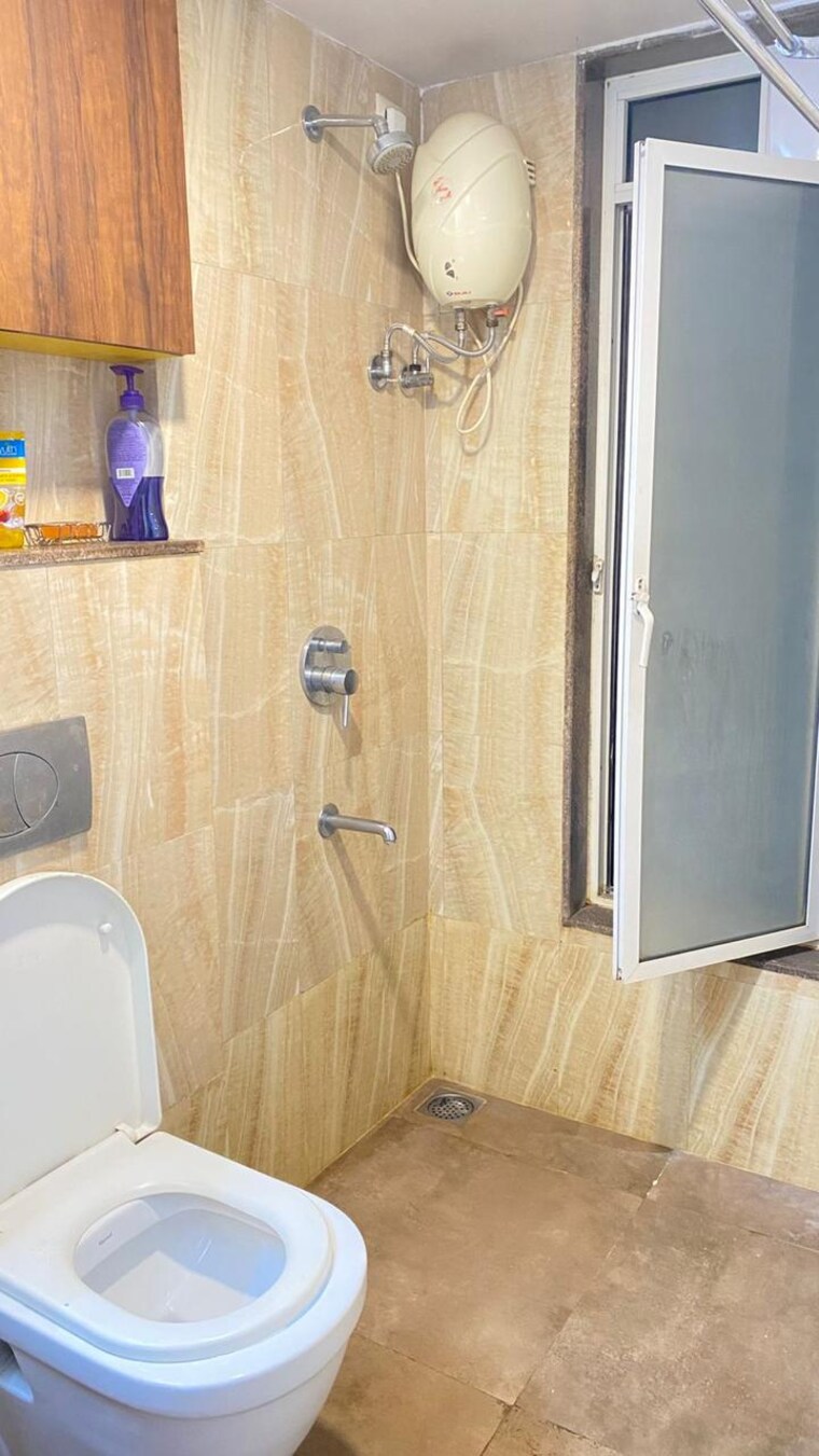 Bathroom, lodha-amara 2 Bedroom 672 Sq.Ft. Apartment In Kolshet Road Thane 9361310