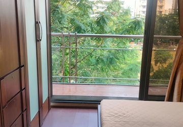 2.5 BHK Apartment For Rent in Juhu Trishul, Juhu