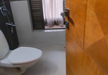 Bathroom in 2.5 BHK Apartment at Juhu Trishul, Juhu – for Rent