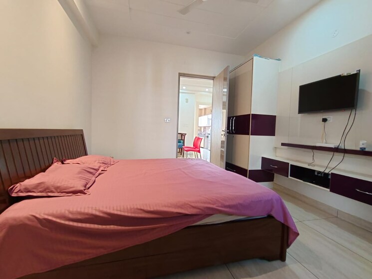 Bedroom, vasant kunj 3 Bedroom 1660 Sq.Ft. Builder Floor In Vasant Kunj Delhi 9361411