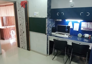 Master Bedroom in 3 BHK Apartment at Thane West – for Sale