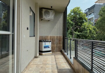 Balcony in 2 BHK Builder Floor at M3M Atrium, Sector 57 – for Rent