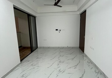 Room in 2 BHK Apartment at Raymond Ten X Habitat, Pokhran Road No Two – for Sale
