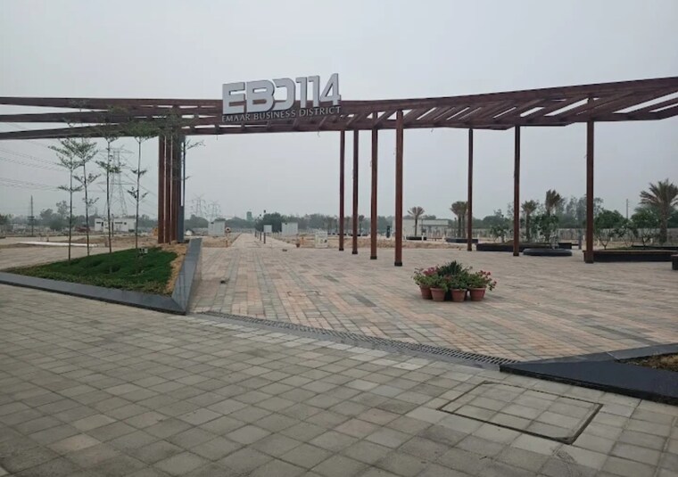  Parking, emaar-business-district-114 Commercial Office Space in IT/SEZ 154 Sq.Yd. In Sector 114 Gurgaon 9361598