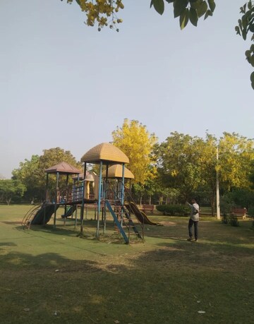  Office Space in IT/SEZ – Garden View at Emaar Business District 114, Sector 114 - for Sale