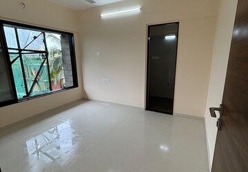 2 BHK Apartment For Sale in Dahisar East