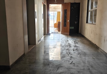 2 BHK Apartment at Thane West – for Sale