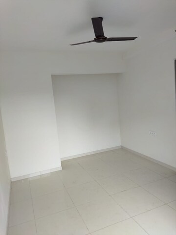 Room in 2 BHK Apartment at Godrej Emerald, Ghodbunder Road – for Rent