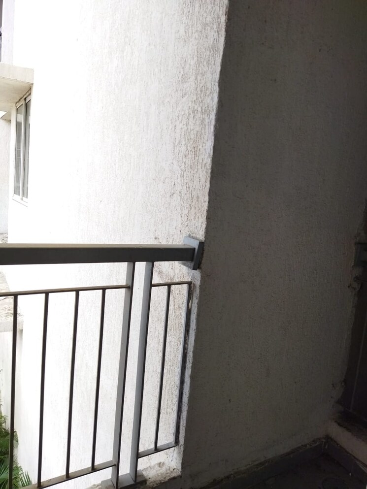 Balcony, godrej-emerald 2 Bedroom 708 Sq.Ft. Apartment In Ghodbunder Road Thane 9361742