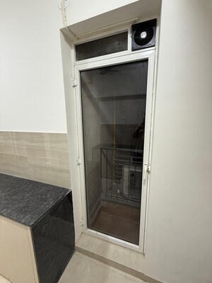 Bathroom in 2 BHK Apartment at Indiabulls One Indiabulls, Pokhran Road No Two – for Rent