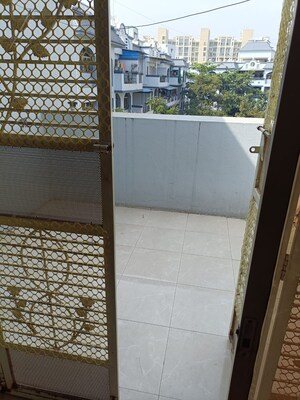 Balcony in 3 BHK Apartment at Ganesham Phase I, Pimple Saudagar – for Rent