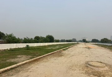 Plot Area in  Plot at Sector 27 Yamuna Expressway – for Sale