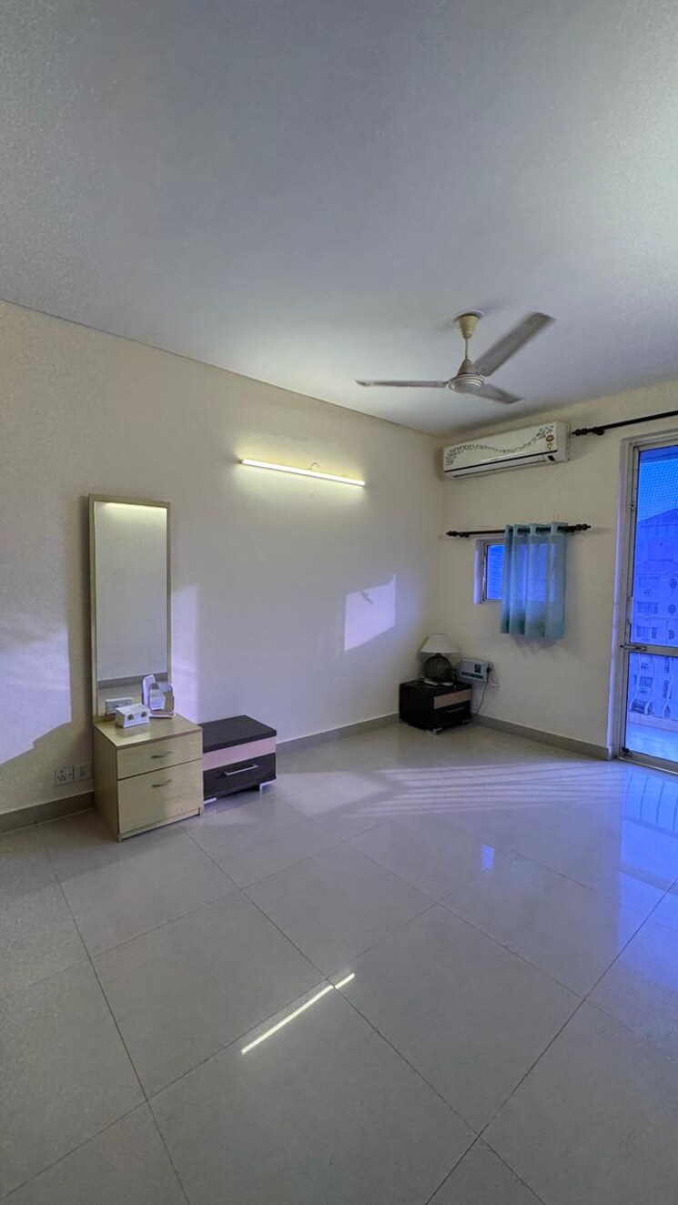 Living Room, ansal-sushant-lok-i 3 Bedroom 300 Sq.Yd. Builder Floor In Sector 43 Gurgaon 9361773