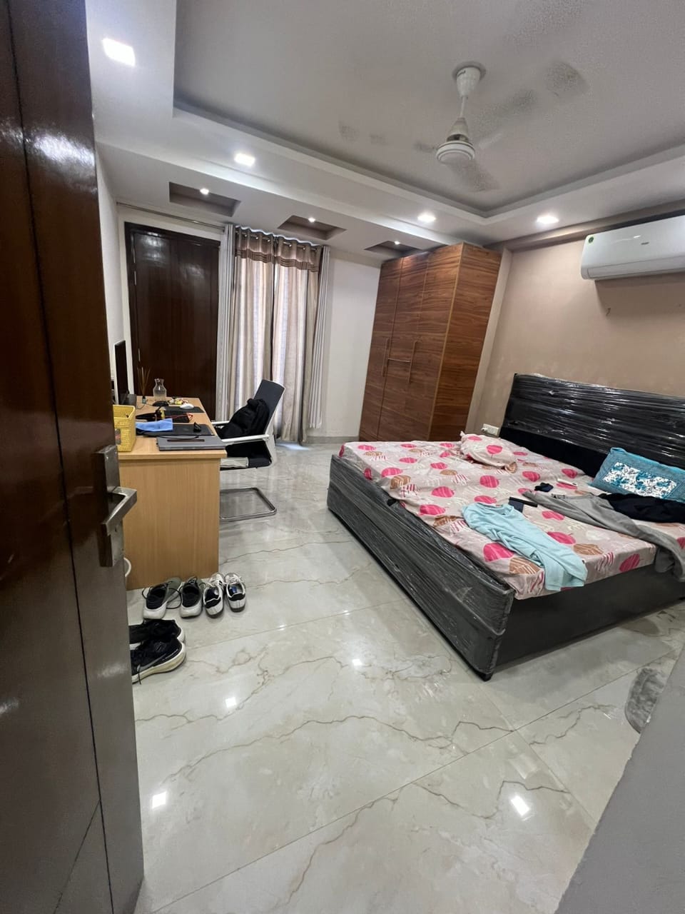 3 BHK Builder Floor For Rent in Apex Apartments