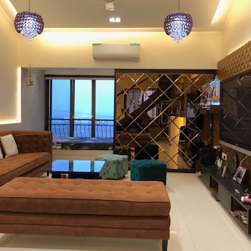 Living Room in 2 BHK Apartment at Shishira Apartment, Yamnuna Nagar – for Rent