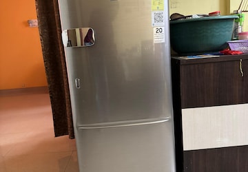 Furnished Amenities in 2 BHK Apartment at Astha Baner, Baner – for Rent