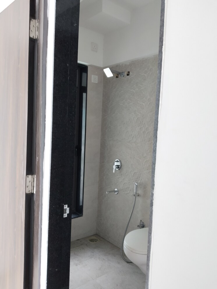 undefined, uk-iridium 2 Bedroom 544 Sq.Ft. Apartment In Kandivali East Mumbai 9361850