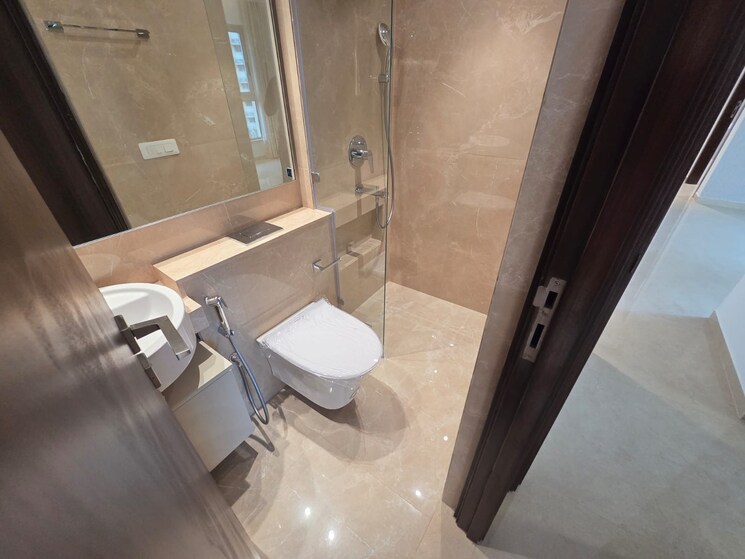 Bathroom, hiranandani-highland 2 Bedroom 542 Sq.Ft. Apartment In Powai Mumbai 9361838