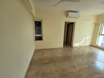 Room in 2 BHK Apartment at L&T Emerald Isle, Powai – for Rent