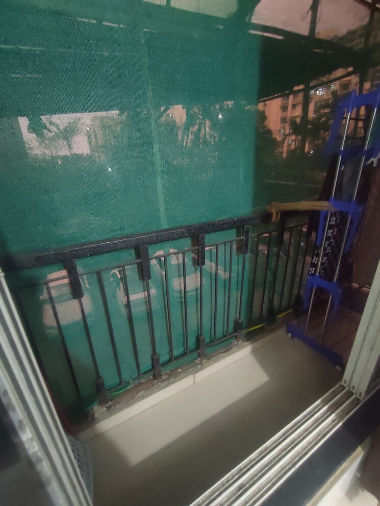 Balcony, vihang-valley-phase-2 2 Bedroom 625 Sq.Ft. Apartment In Kasarvadavali Thane 9361910