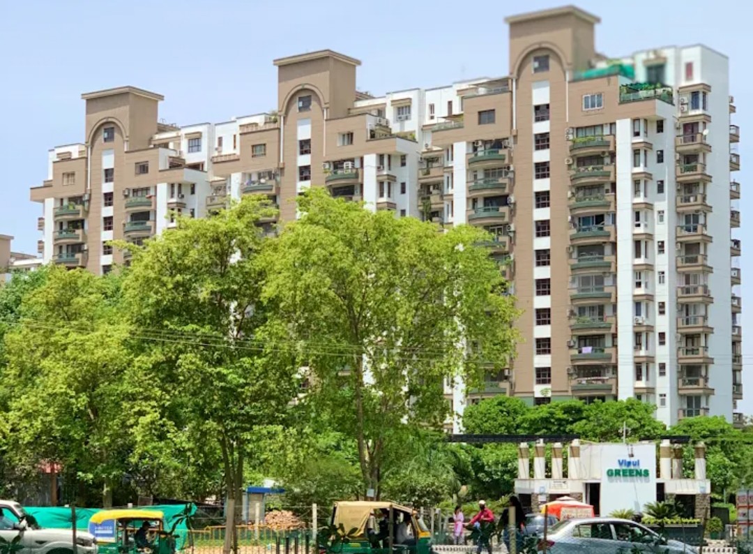 3 BHK + Servant Room Apartment For Sale in Vipul Greens