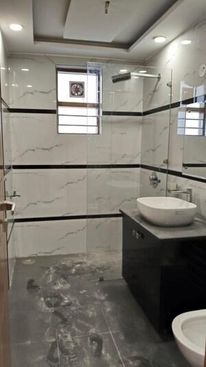 Bathroom in 3 BHK Independent House at Sector 16 – for Rent