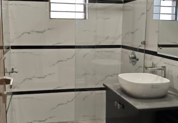 Bathroom in 3 BHK Independent House at Sector 16 – for Rent