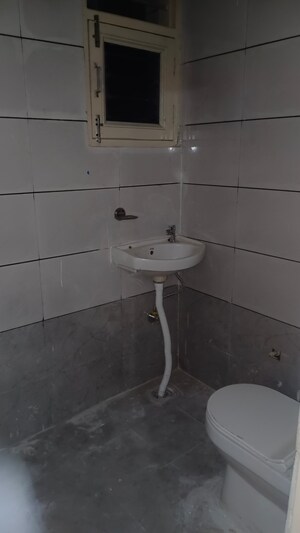 2 BHK Apartment For Rent in Maya Garden City, Lohgarh