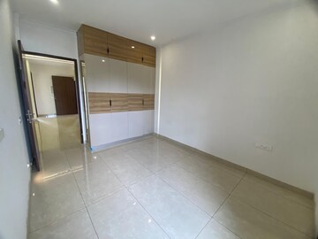 Room in 2 BHK Apartment at Maya Garden City, Lohgarh – for Rent