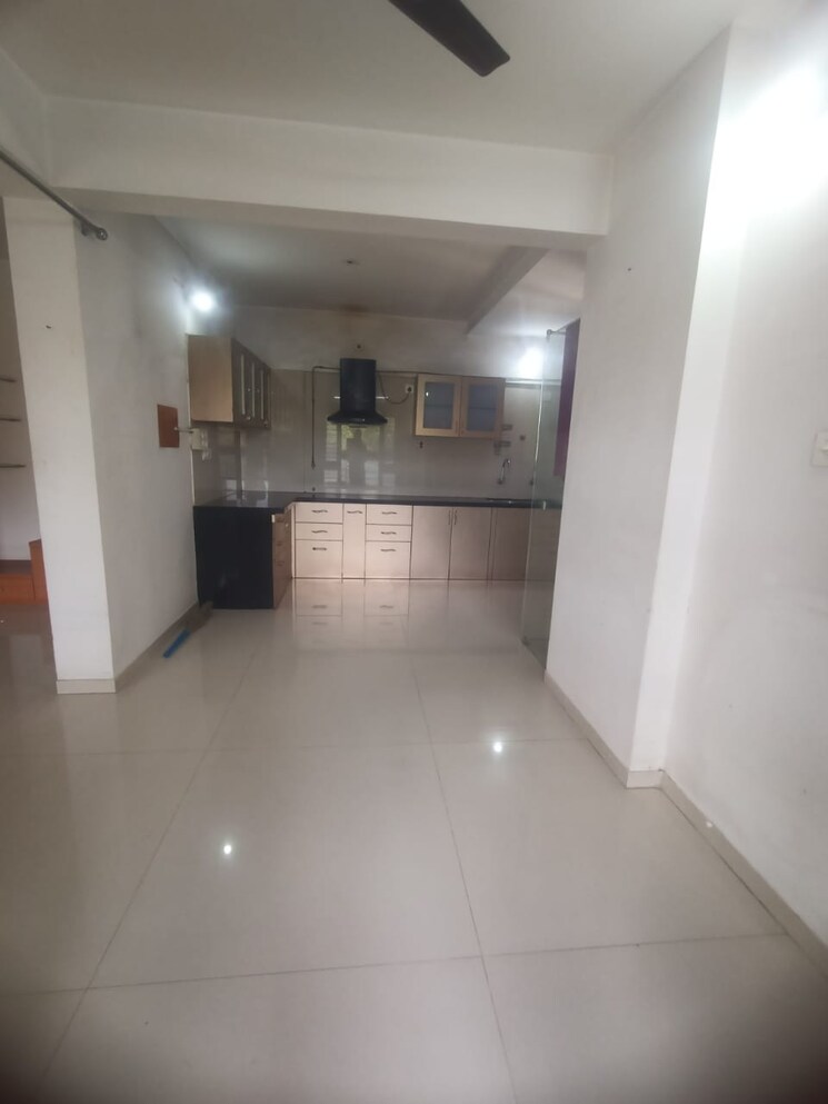 undefined, uttam-townscapes 3 Bedroom 1500 Sq.Ft. Apartment In Yerawada Pune 9361943