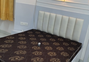 Furnished Amenities in 1 RK Apartment at Raheja Atlantis, Sector 31 – for Rent