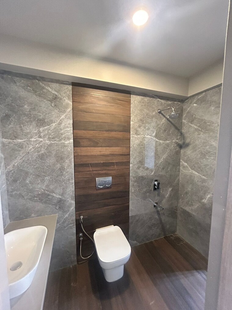 Attached Bathroom, kharghar 3.5 Bedroom 1203 Sq.Ft. Apartment In Kharghar Navi Mumbai 9361953