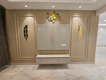 Building Lobby in 3 BHK Builder Floor at Sainik Colony – for Sale