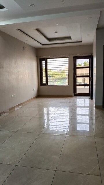 2 BHK Independent House For Rent in Sector 14