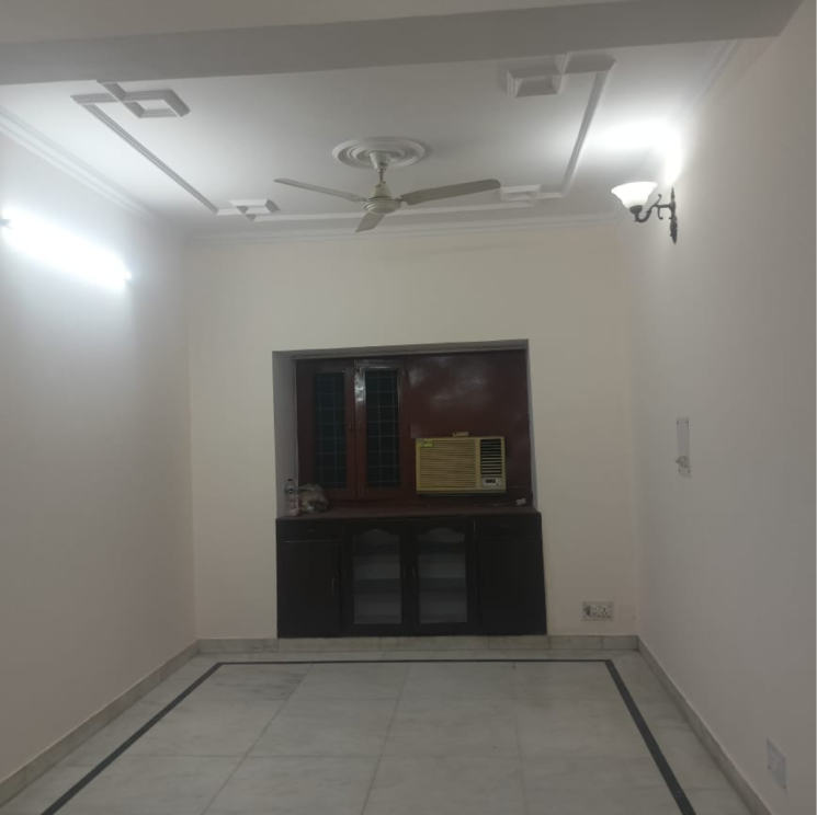 Room, vasant kunj 3 Bedroom 1152 Sq.Ft. Apartment In Vasant Kunj Delhi 9361967