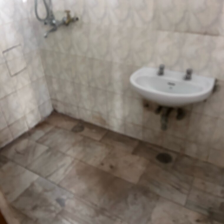 Bathroom, sector 71 4 Bedroom 1800 Sq.Ft. Villa In Sector 71 Mohali 9361974