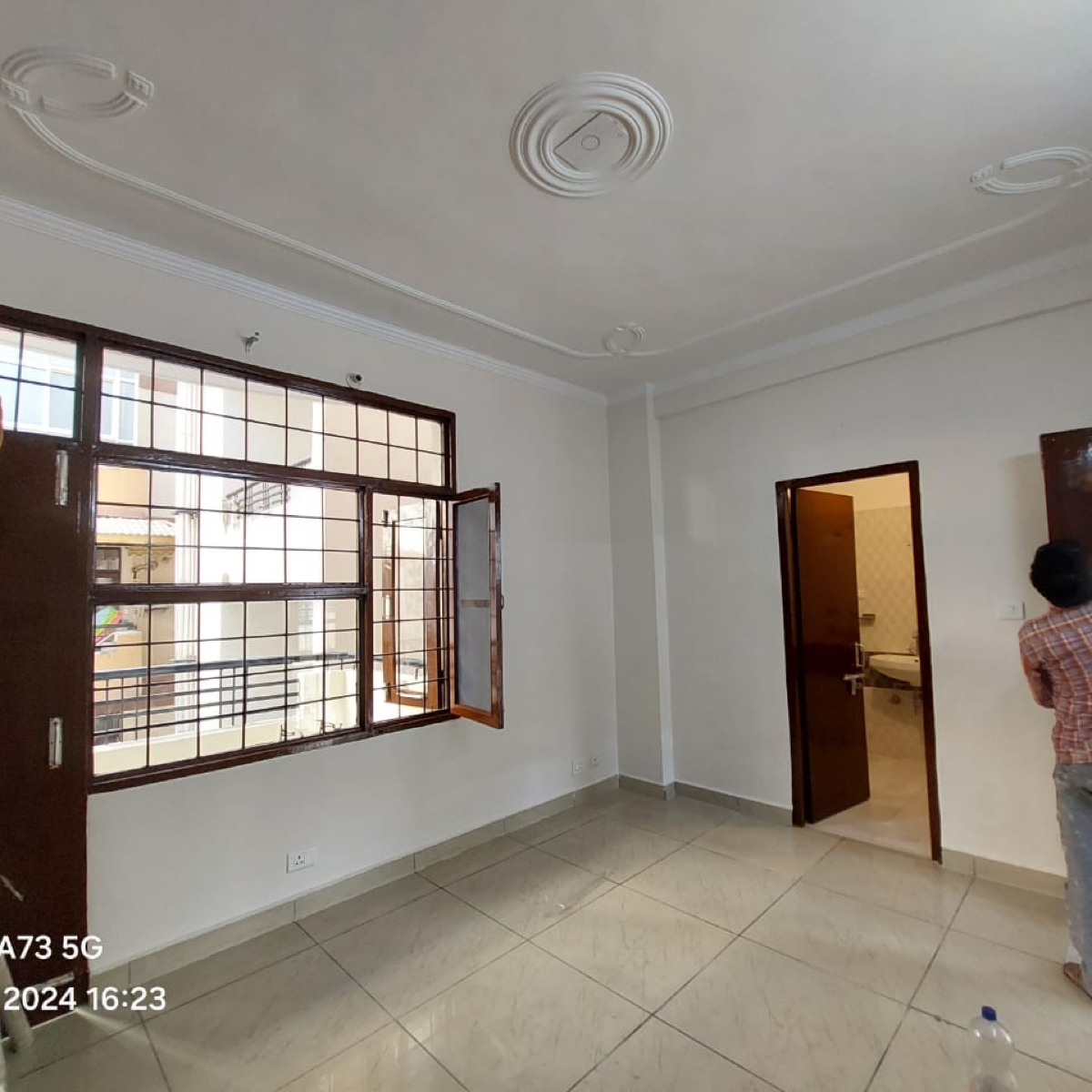6 BHK + Pooja Room Villa For Sale in 8 Marla House