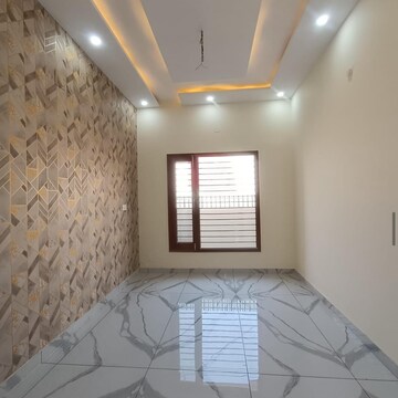 Bedroom in 6+ BHK Villa at Sector 79 – for Sale