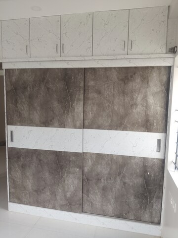 Furnished Amenities in 2 BHK Apartment at Krishna Residency Kadubeesanahalli, Kadubeesanahalli – for Rent